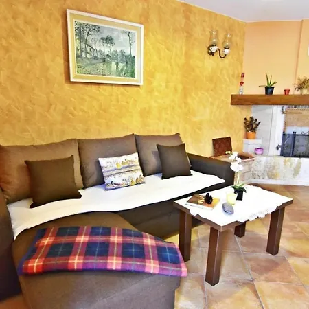 Klimatisierte In Tar Mit Garten, Terrasse Und Grill * بوريتش
